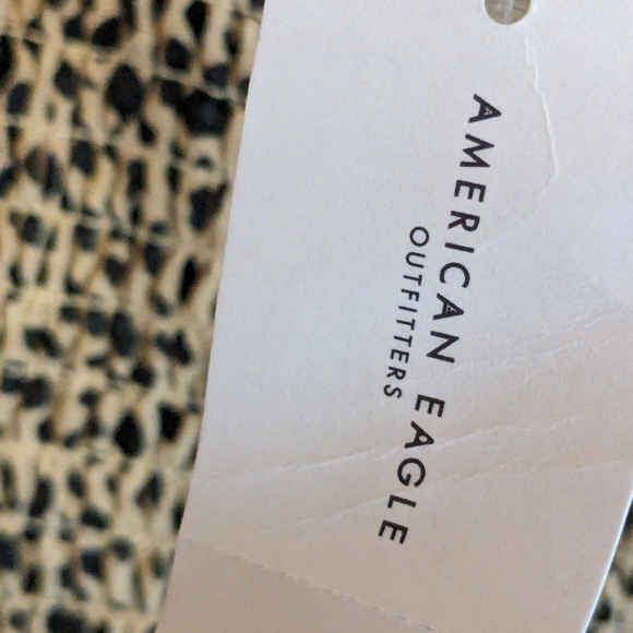 American Eagle, Crop top, NEW with tags, XXL. FINAL PRICE DROP 💧💧💧💧 - Picture 5 of 8